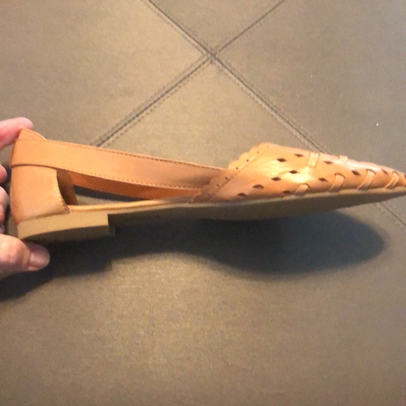 These are the cutest little slip ons! Soft, stylish, and made by Spring Step! - Picture 6 of 7